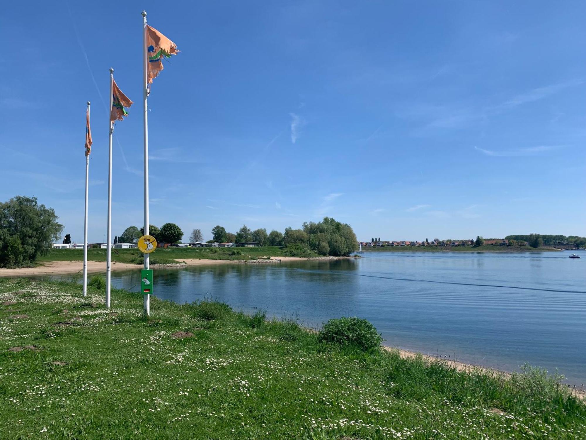 Tiny Haus Auszeit Am See Lathum Екстериор снимка